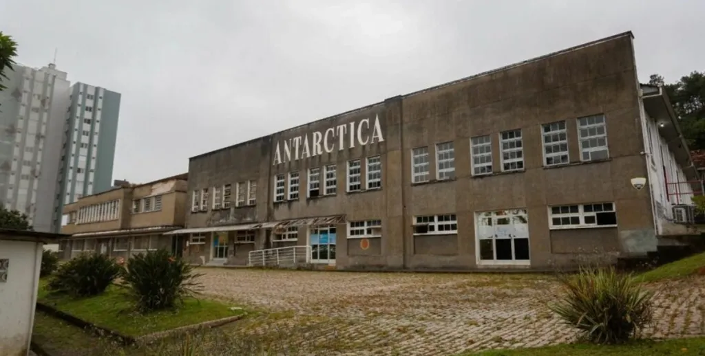 Prefeitura de Joinville rebate críticas sobre falta de debate no plano de concessão da Cidadela Cultural