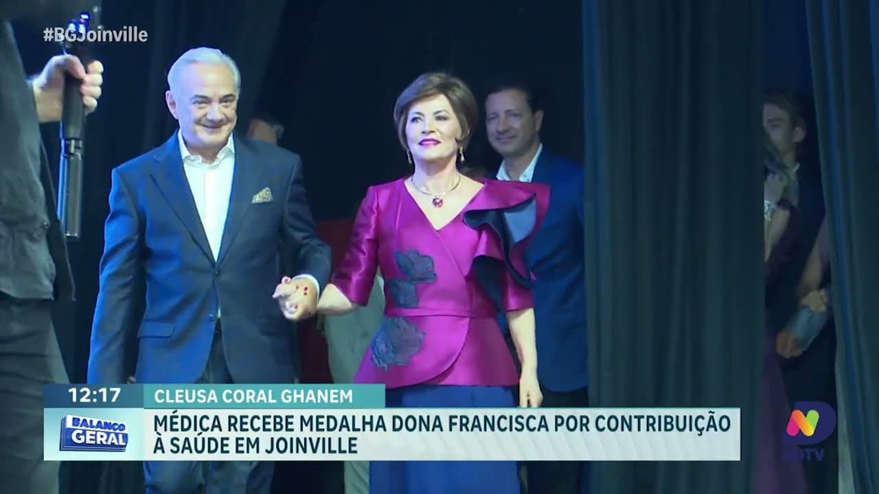 Joinville homenageia médica por atuação histórica na saúde