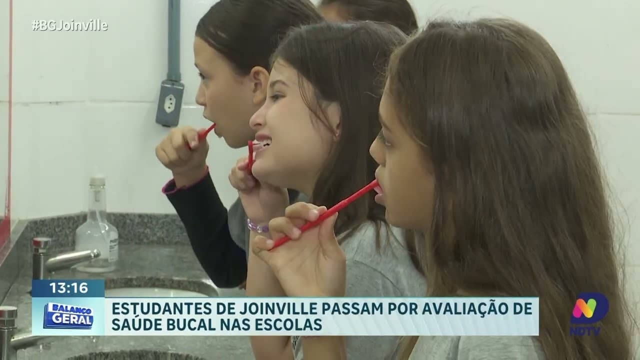 Estudantes de Joinville passam por avaliação de saúde bucal nas escolas