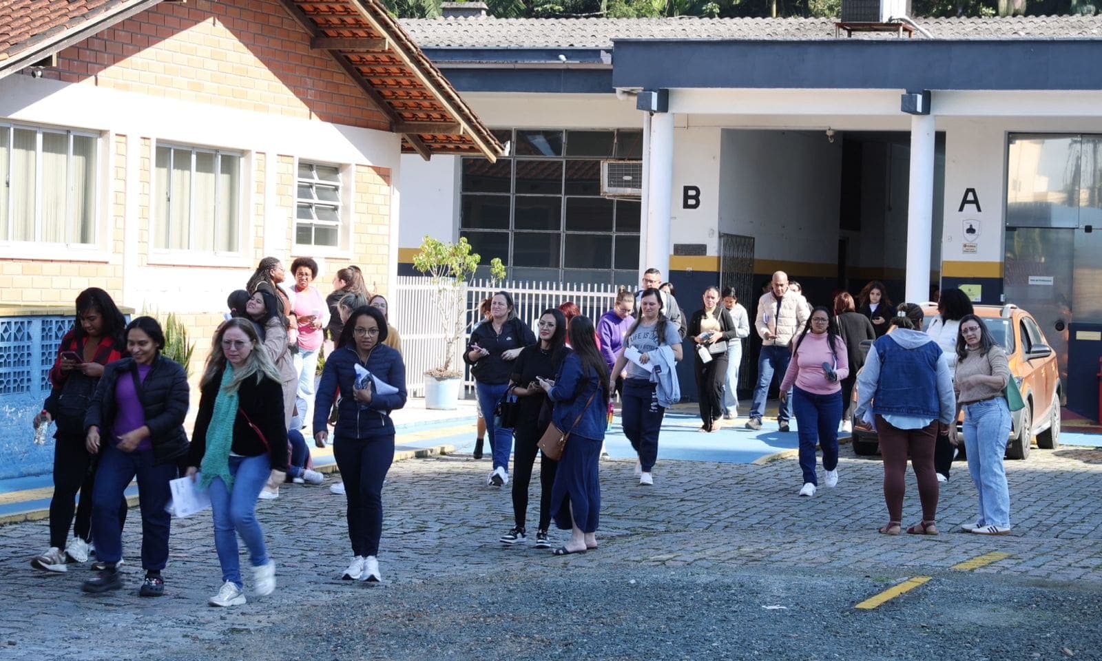 Concurso da Educação de Joinville: Provas Objetivas e Discursivas Reuniram Milhares de Candidatos