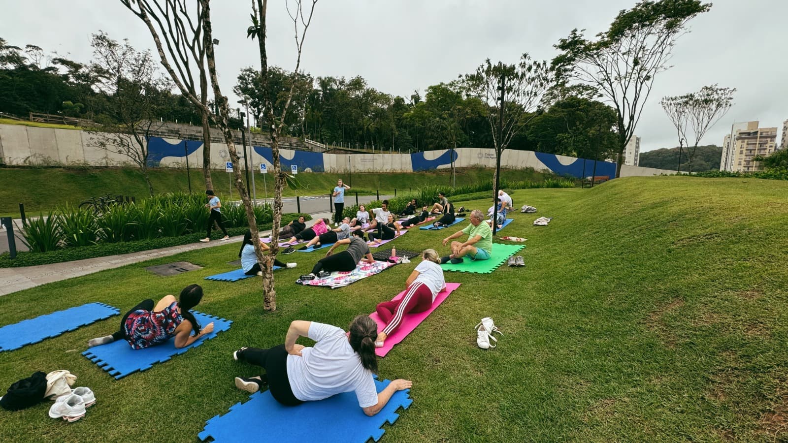Praça Cidade das Águas, em Joinville, recebe programação gratuita de saúde, cultura e lazer em abril
