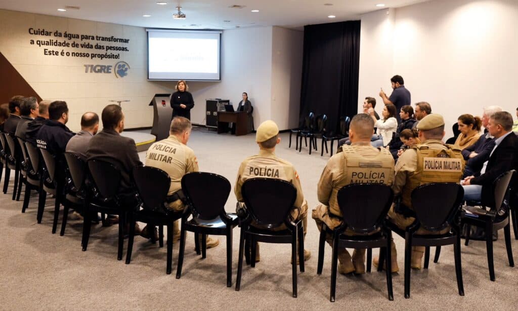 Joinville: Integração de Forças de Segurança e Sociedade Civil Amplia Combate ao Crime