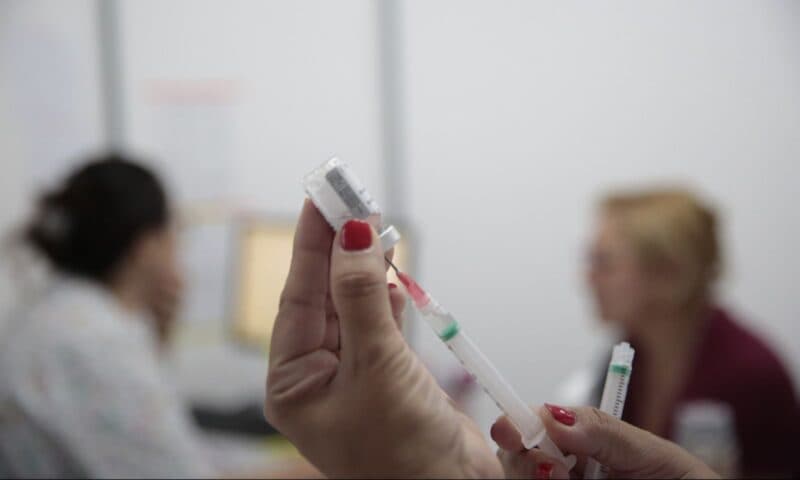 Joinville amplia vacinação: Unidades de saúde abrem neste fim de semana