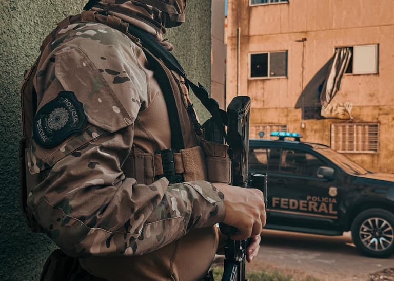 Polícia Federal captura líder de esquema de tráfico internacional de drogas em Joinville